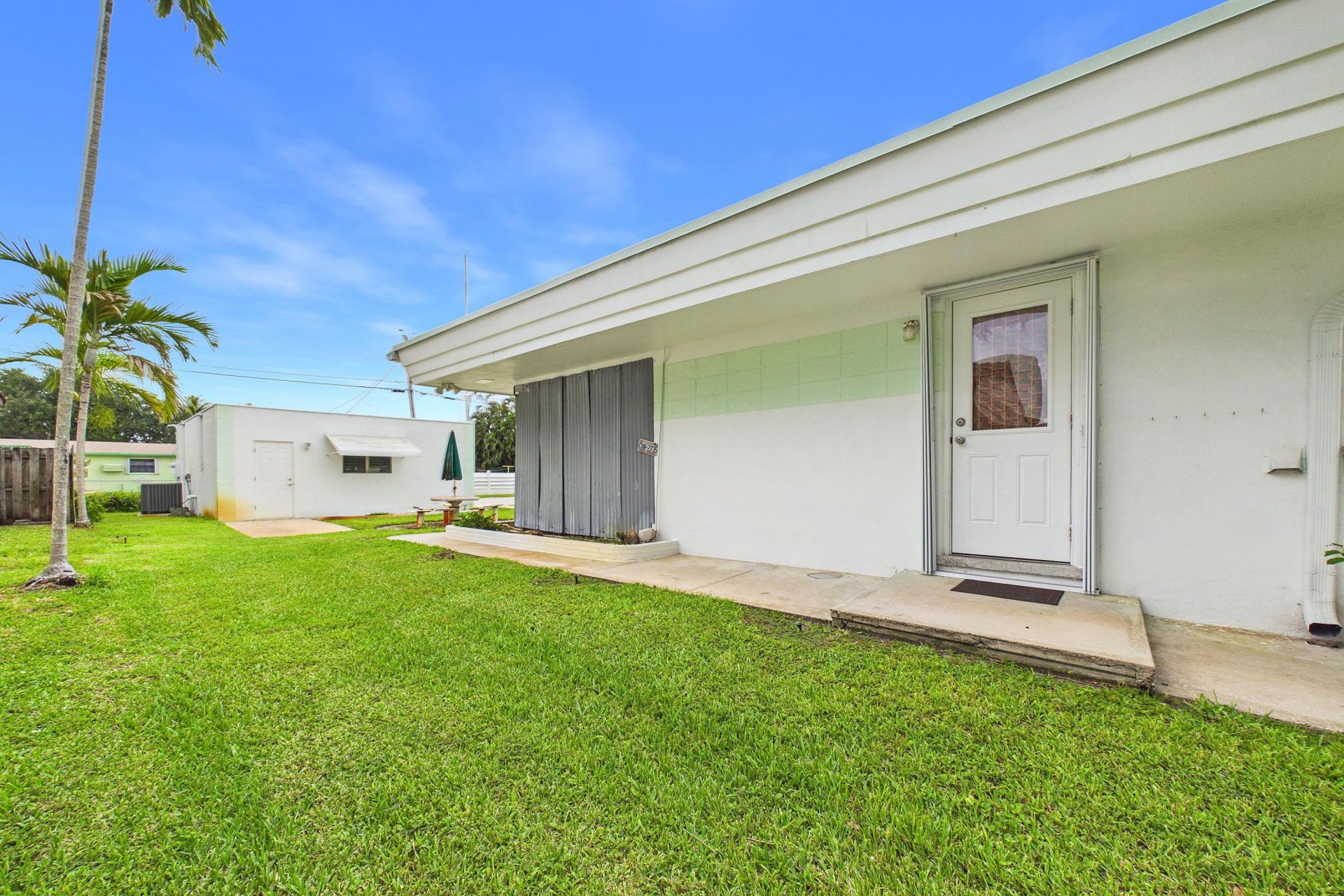 1719 N 44th Avenue, Hollywood, FL 33021 Photo