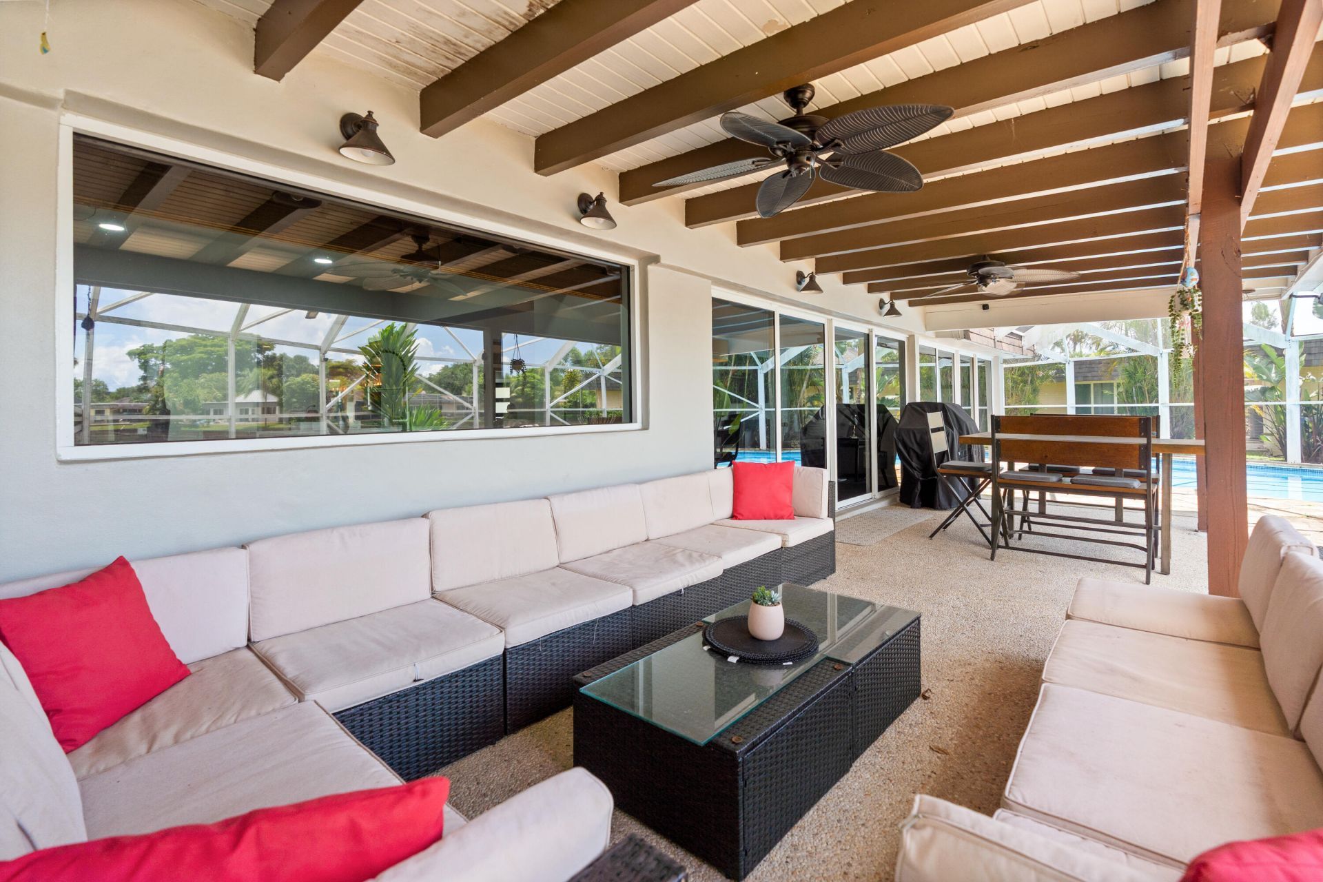 6106 Royal Poinciana Lane, Tamarac, FL 33319 Photo
