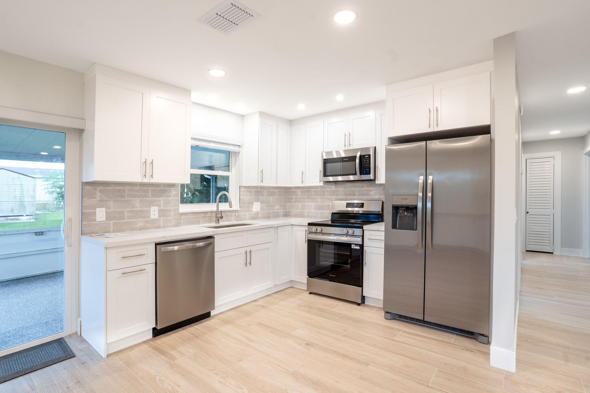7430 Cocoanut Drive, Lake Worth, FL 33467 Photo