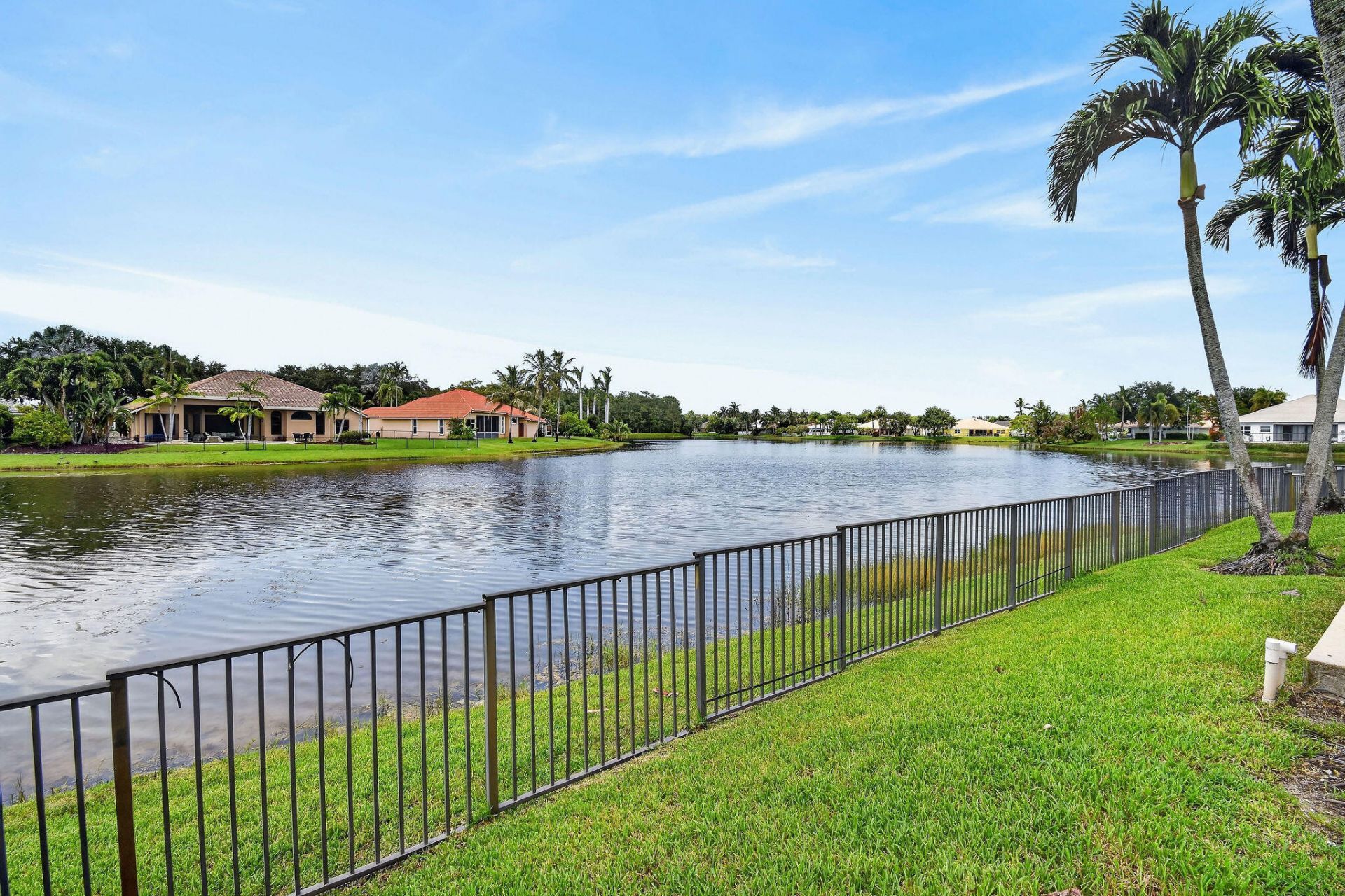 118 Fernwood Crescent, Royal Palm Beach, FL 33411 Photo