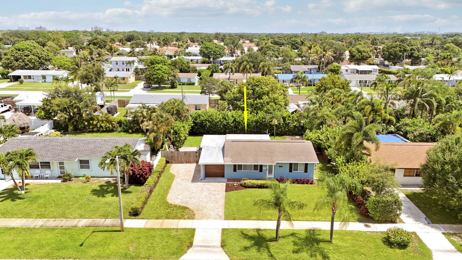 940 Dogwood Road, North Palm Beach, FL 33408 Photo