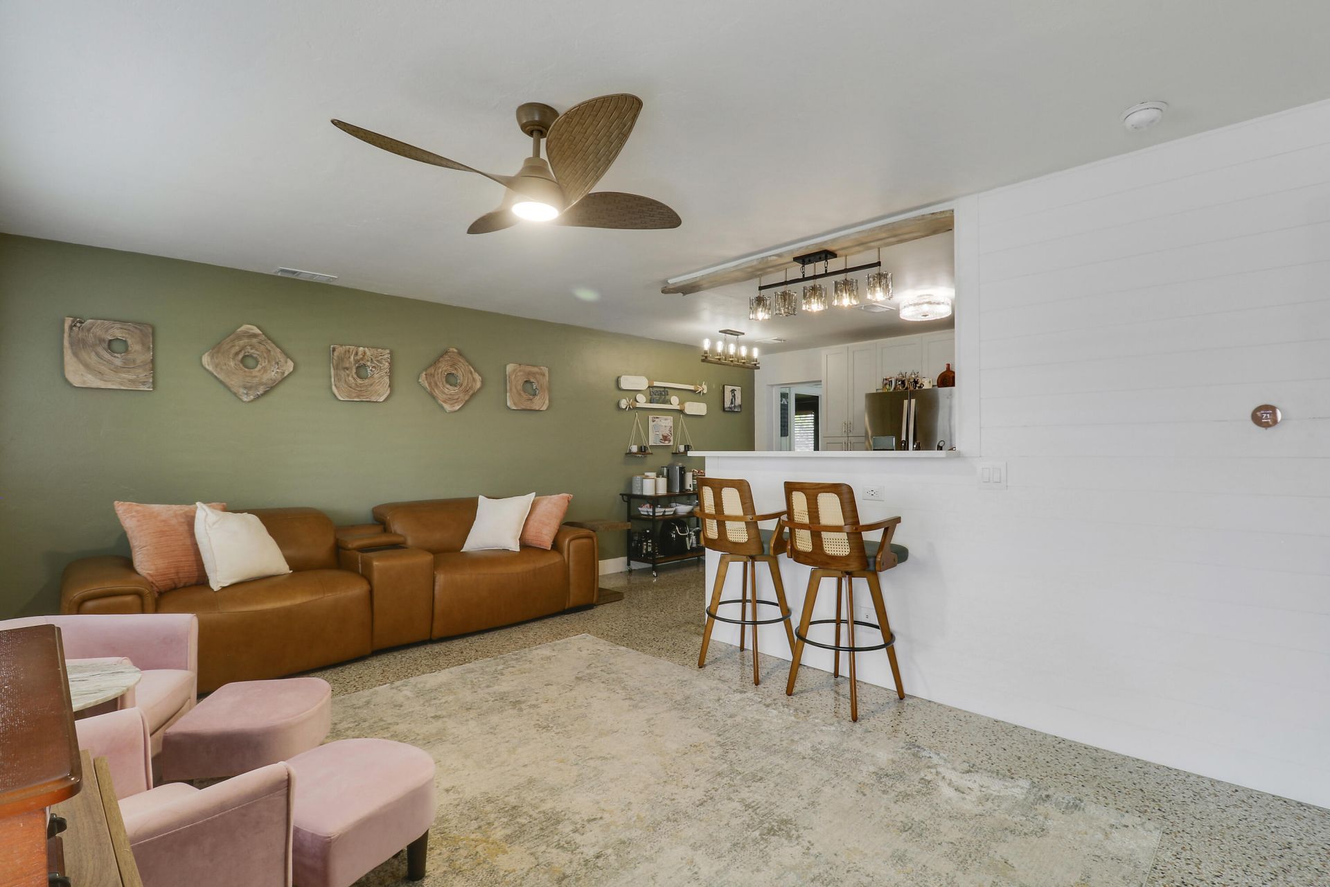 940 Dogwood Road, North Palm Beach, FL 33408 Photo