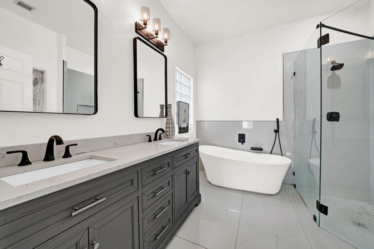 17021 NW 10th Street, Pembroke Pines, FL 33028 Photo
