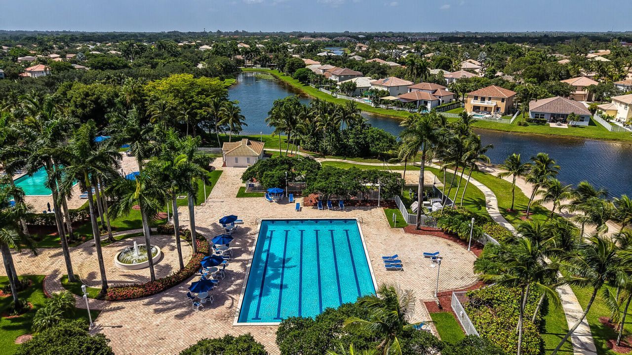 17021 NW 10th Street, Pembroke Pines, FL 33028 Photo