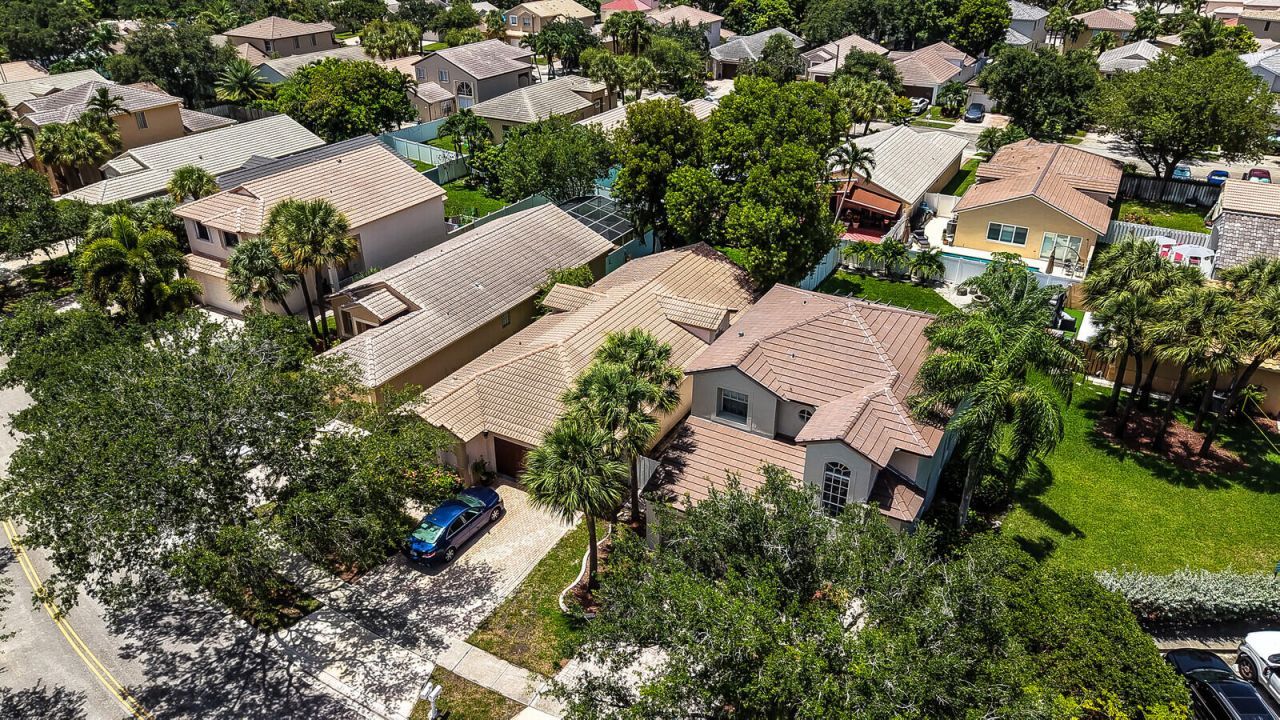17021 NW 10th Street, Pembroke Pines, FL 33028 Photo