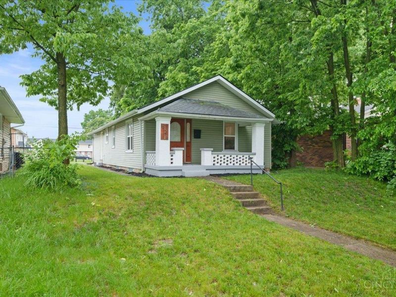 828 Seventeenth Avenue, Middletown, OH 45044 Photo 2
