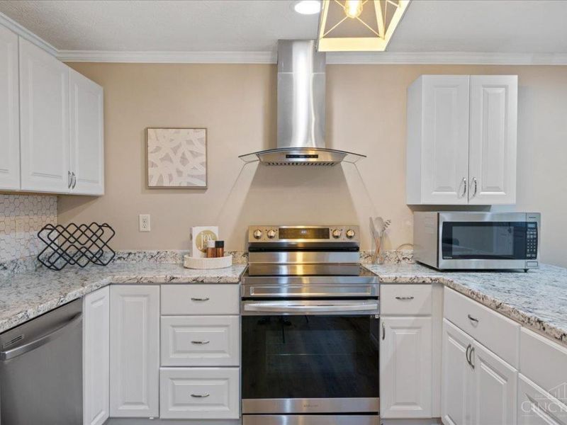 828 Seventeenth Avenue, Middletown, OH 45044 Photo 9