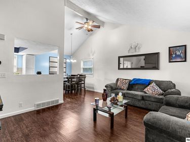 12110 Parker Circle, Omaha, NE 68154