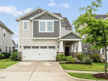 213 Sage Oak Lane, Holly Springs, NC 27540