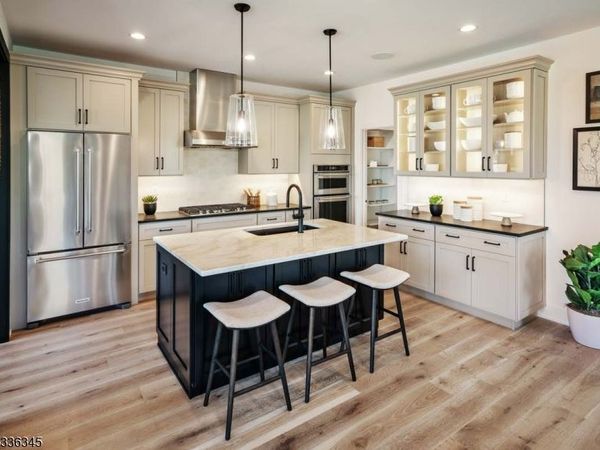 61 Rasboro Rd, Randolph, NJ 07869