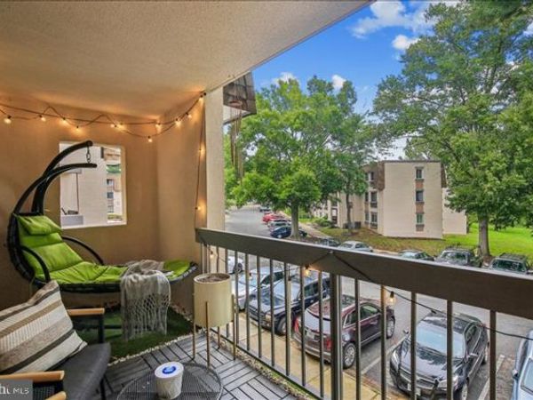 3803 LARAMIE PLACE, Unit 122E, ALEXANDRIA, VA 22309