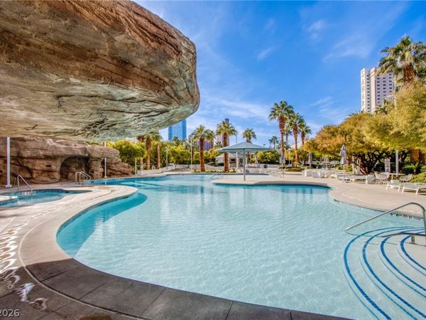 222 Karen Avenue , Unit 201, Las Vegas, NV 89109