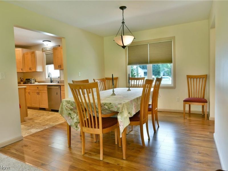 413 Maplewood Drive, Cortland, OH 44410 Photo 29