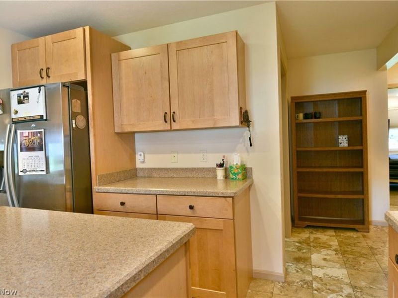 413 Maplewood Drive, Cortland, OH 44410 Photo 32