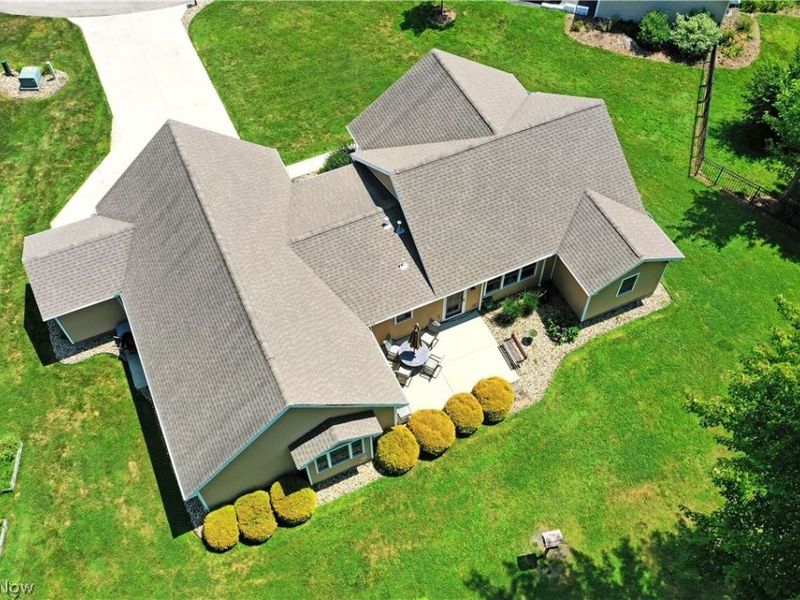 413 Maplewood Drive, Cortland, OH 44410 Photo 49