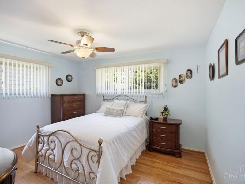 50 Hadley Road, Greenhills, OH 45218 Photo 14