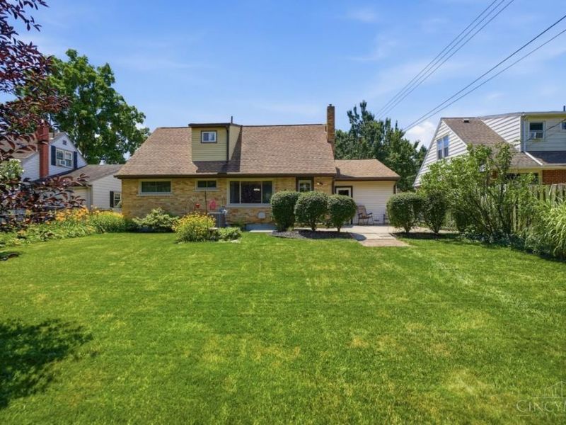 50 Hadley Road, Greenhills, OH 45218 Photo 33
