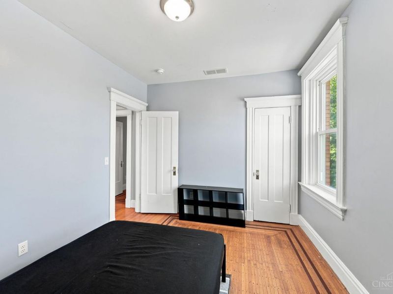 3229 Woodburn Avenue, Cincinnati, OH 45207 Photo 37