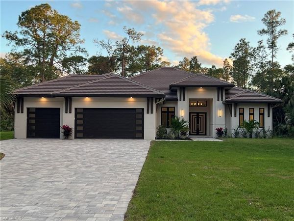 382 39th AVE NE, NAPLES, FL 34120