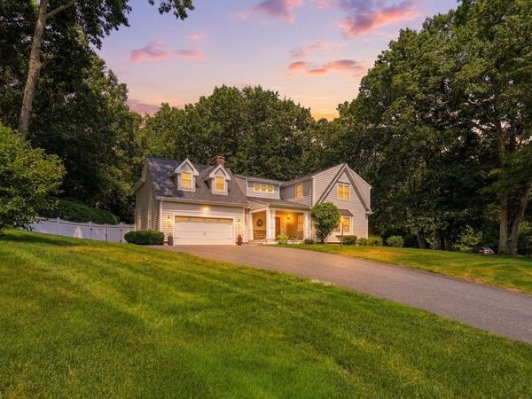 51 Mohawk Drive, Longmeadow, MA 01106