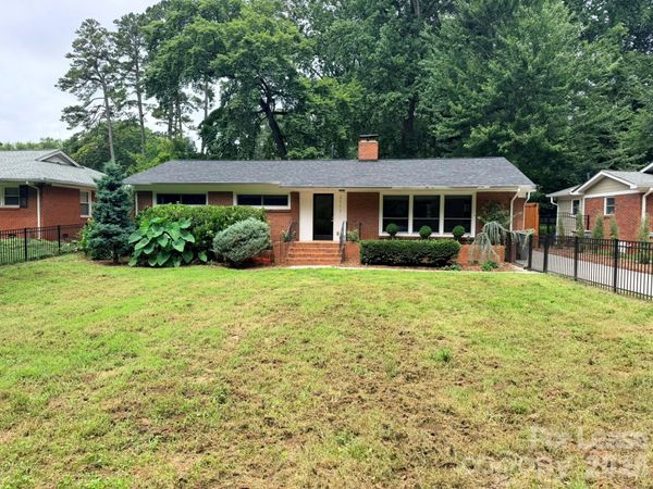 3111 Airlie Street , Charlotte, NC 28205