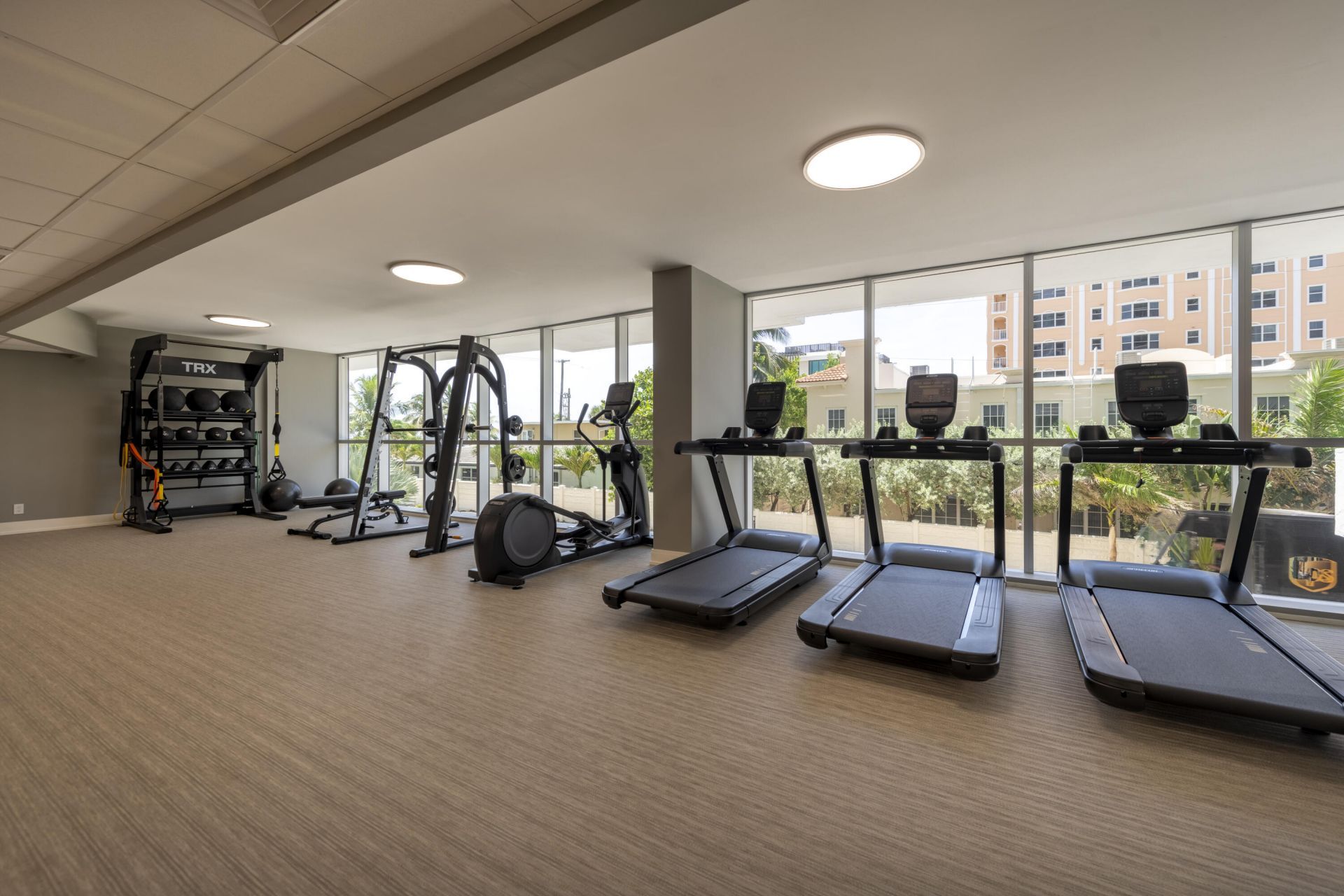 525 N Ocean Boulevard, Unit 423, Pompano Beach, FL 33062 Photo