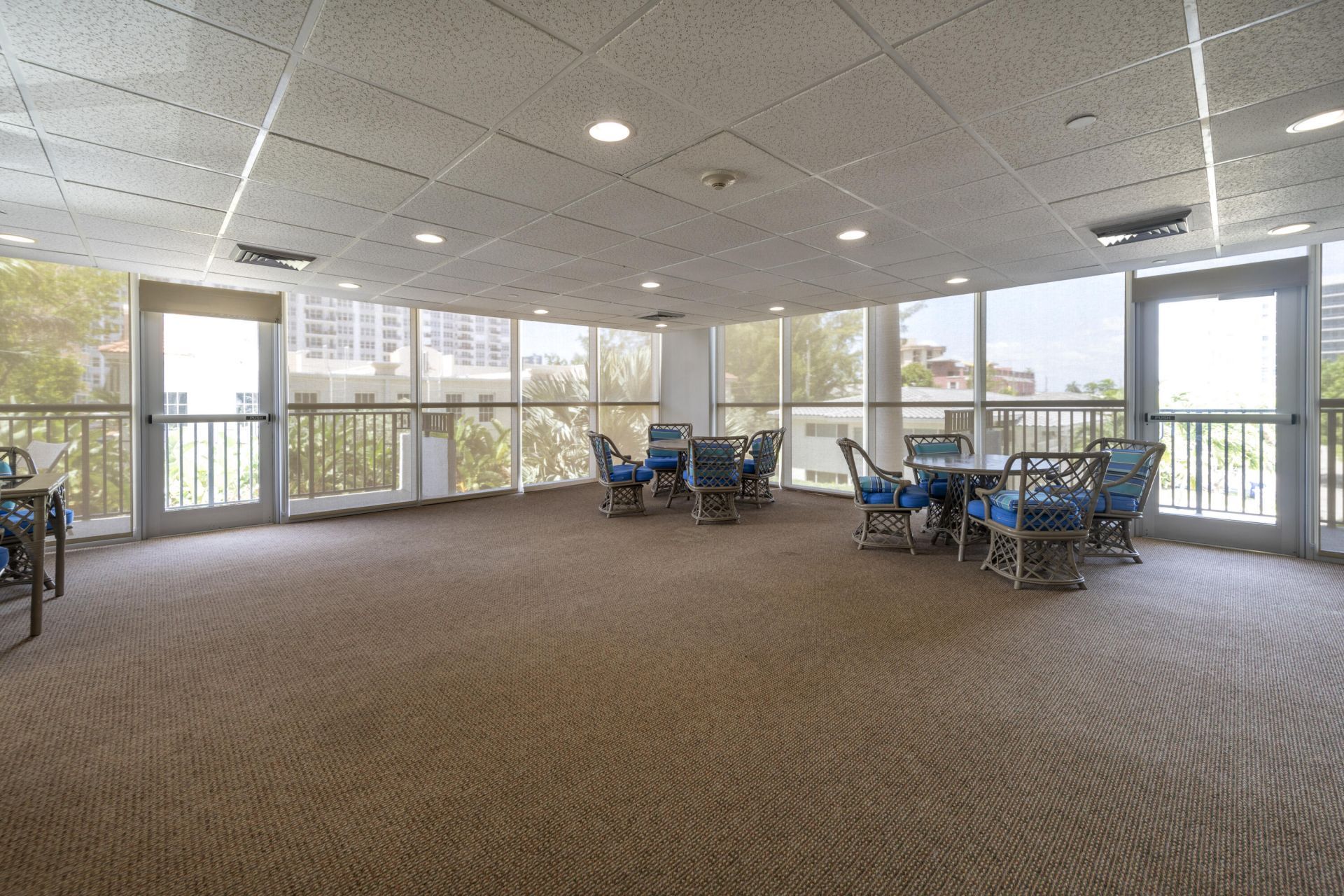 525 N Ocean Boulevard, Unit 423, Pompano Beach, FL 33062 Photo