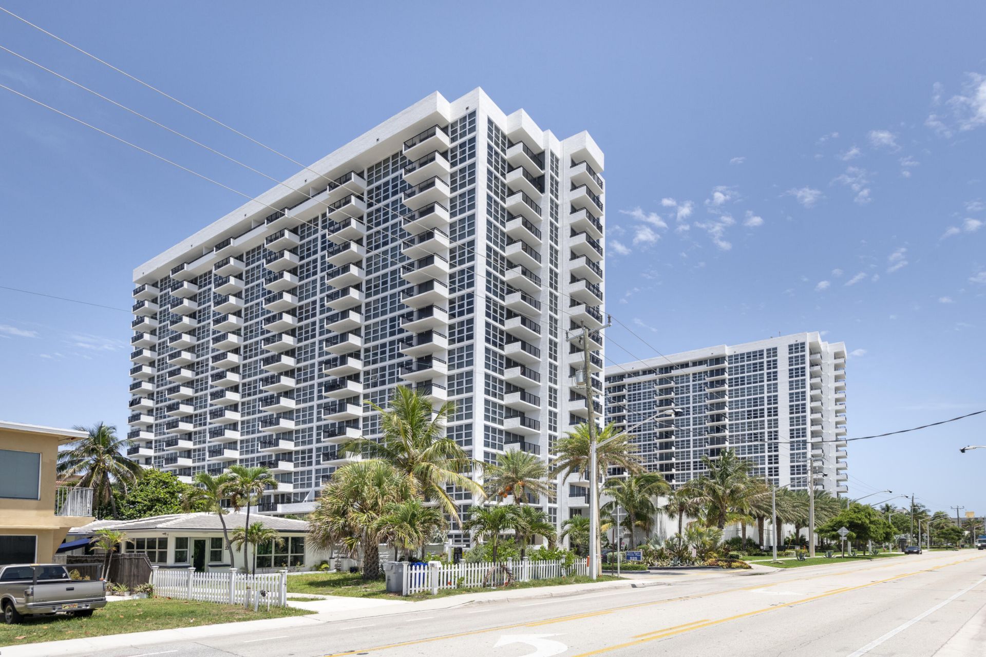 525 N Ocean Boulevard, Unit 423, Pompano Beach, FL 33062 Photo