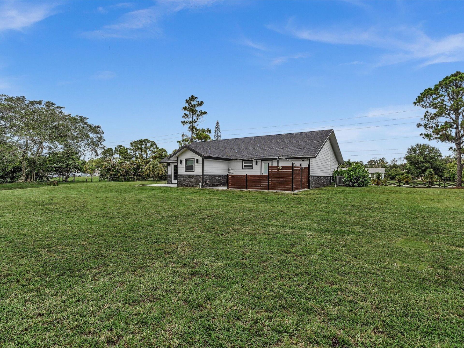 14566 Temple Boulevard, The Acreage, FL 33470 Photo