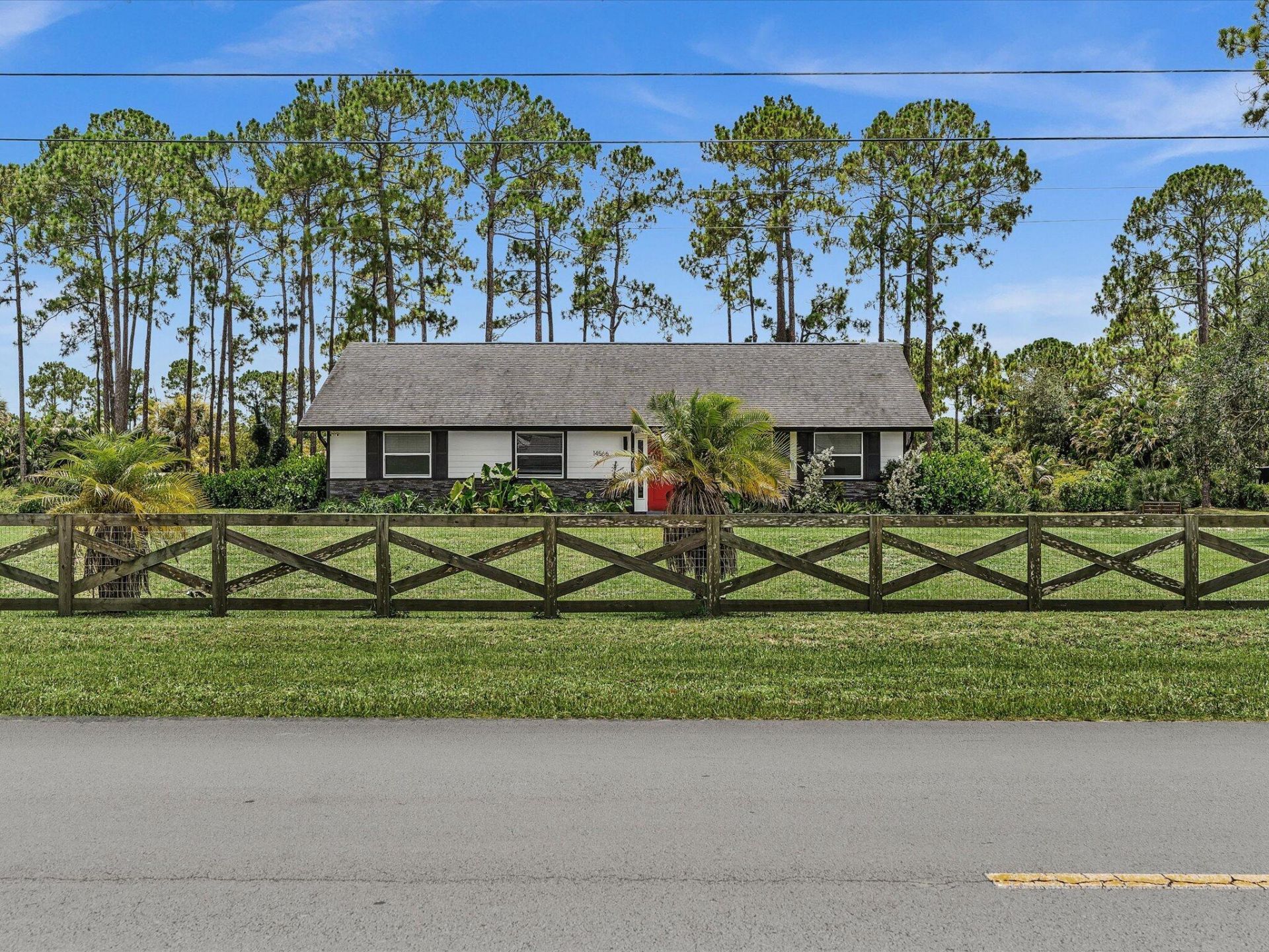 14566 Temple Boulevard, The Acreage, FL 33470 Photo