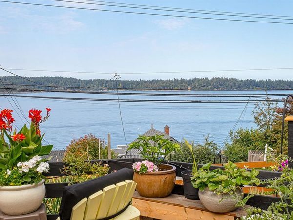 328 Tyrrell Rd, Ladysmith, BC V9G 1X9