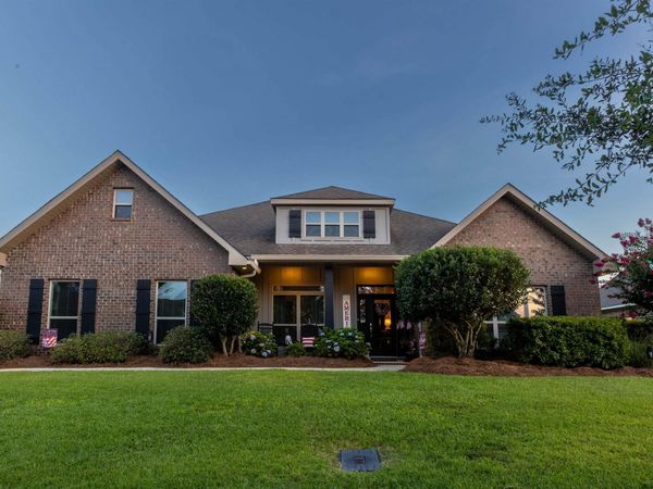 9820 Evanston Street, Daphne, AL 36526