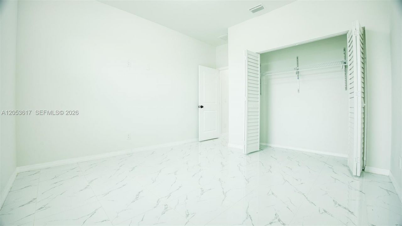 2524 Lakeview Dr , Lehigh Acres, FL 33936 Photo