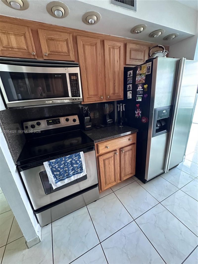 231 174th St , Unit 1905, Sunny Isles Beach, FL 33160 Photo