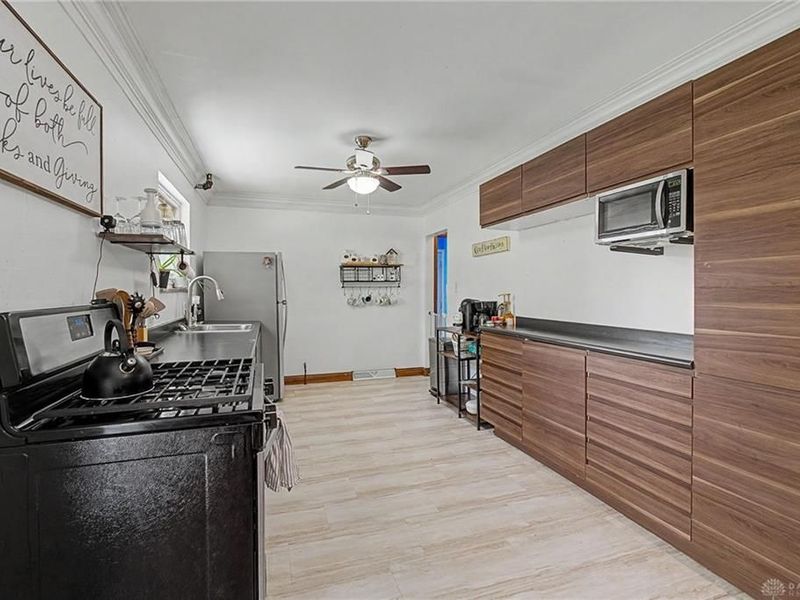 350 Broadway Avenue, Enon Vlg, OH 45323 Photo 17
