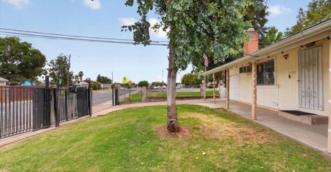 3125 Fairfield St, Sacramento, CA 95815 Photo