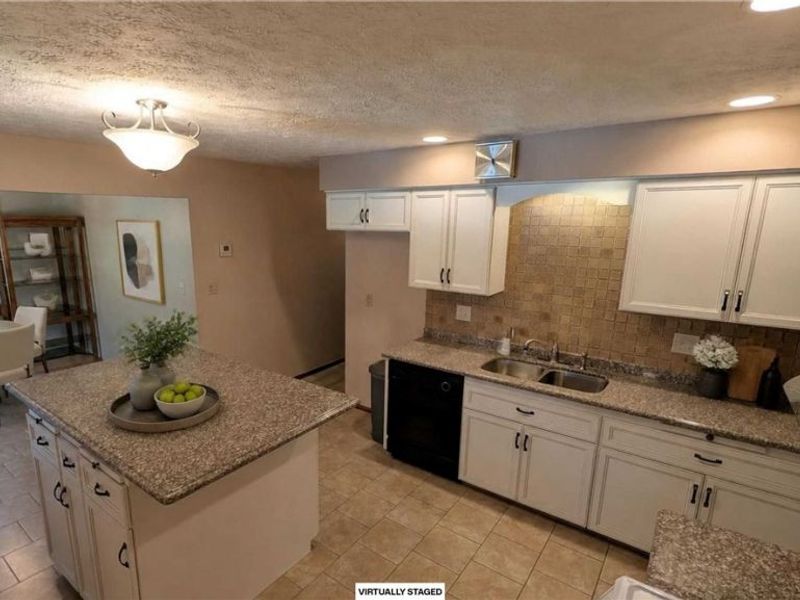 4770 Elizabeth Lane, Brooklyn, OH 44144 Photo 11