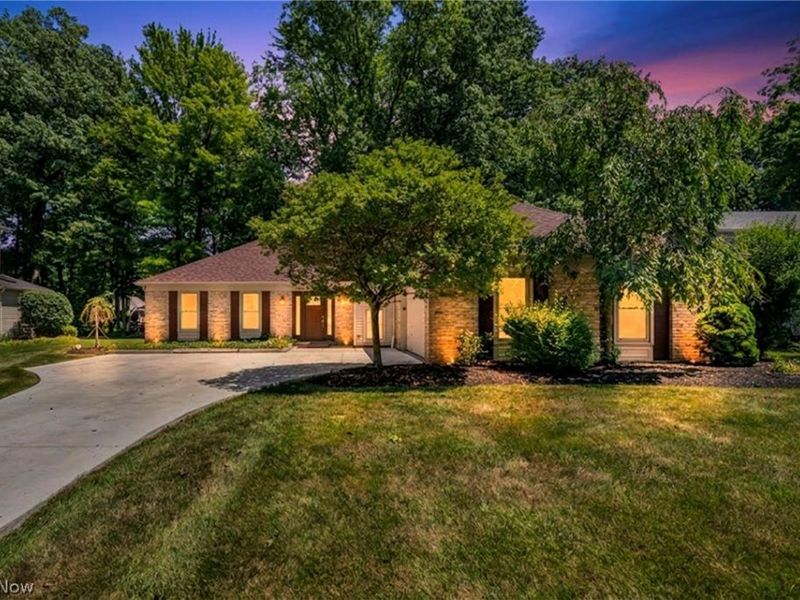 3159 Creekside Drive, Westlake, OH 44145 Photo 1