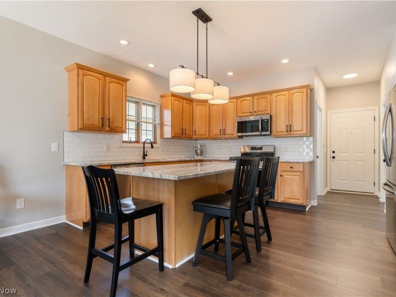 1993 Wynstone Circle NE, North Canton, OH 44720 Photo 16