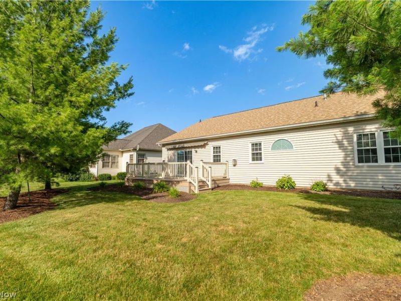 1993 Wynstone Circle NE, North Canton, OH 44720 Photo 2