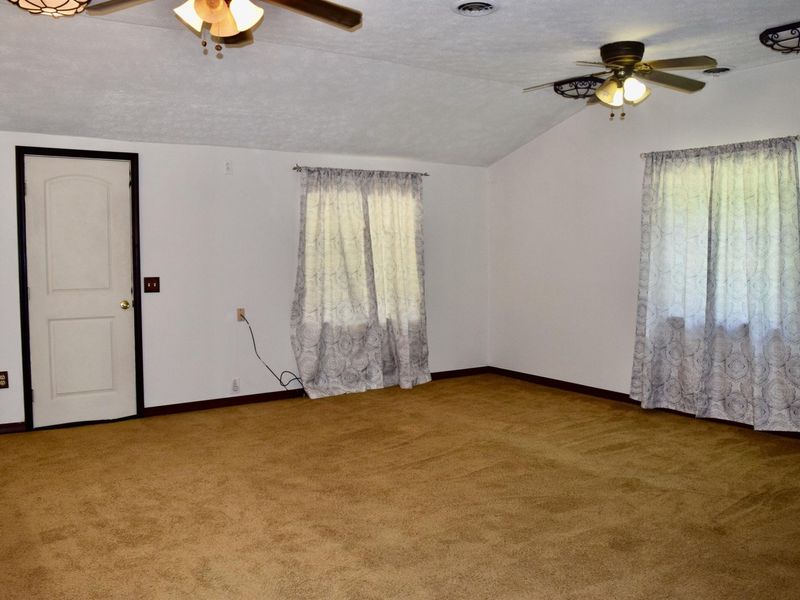 2763 Dayton-Springfield Road, Springfield, OH 45506 Photo 12