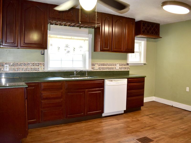 2763 Dayton-Springfield Road, Springfield, OH 45506 Photo 8