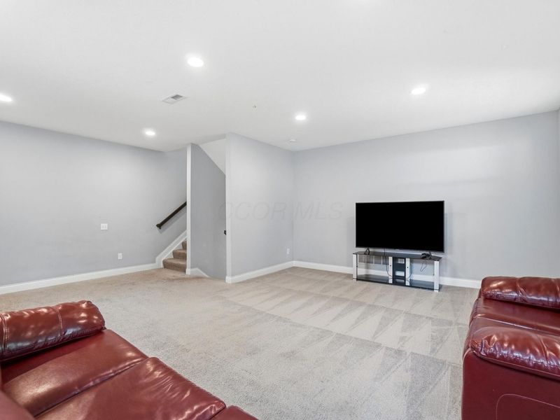 3816 Emmons Avenue, Columbus, OH 43219 Photo 59