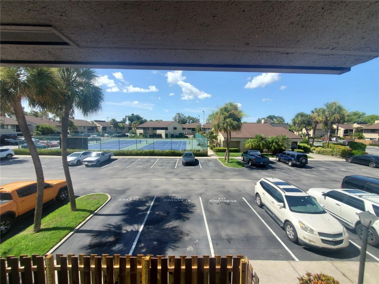 775 N Village Drive N, Unit 204, Saint Petersburg, FL 33716 Photo