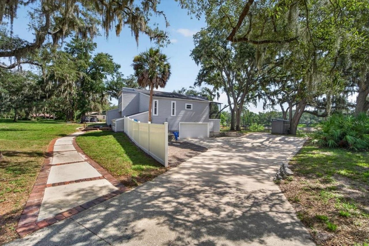 11302 Sandpine Road, Riverview, FL 33569 Photo