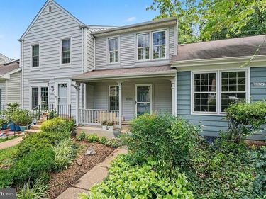 15067 MAPLE GLEN COURT, DUMFRIES, VA 22025