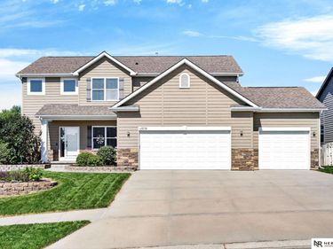 4508 N 206th Street, Elkhorn, NE 68022