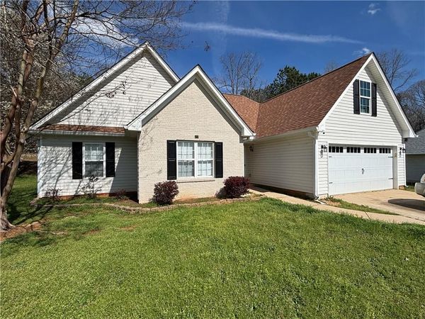 3720 Scotland Lane , Snellville, GA 30039