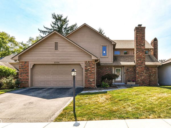 12334 Camberley Lane, Carmel, IN 46033