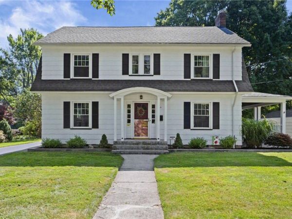 64 Lacy St, Avon, NY 14414